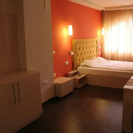 Private In Dolce Vita Sunshine Varna